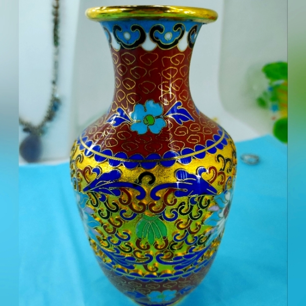 Chinese Champleve Enamel Cloisonné Vase Gilt - Picture 2 of 6